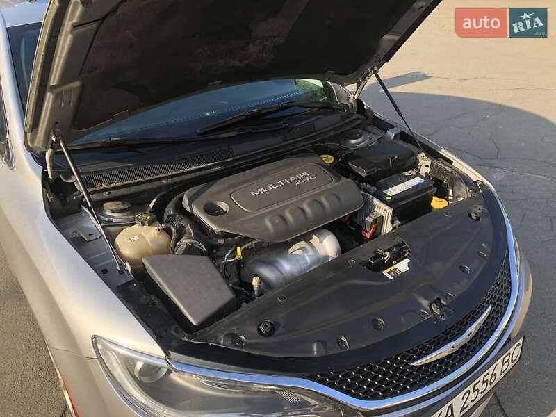 Седан Chrysler 200 2015 в Киеве фото 11 Седан Chrysler 200 2015 в Киеве