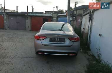 Седан Chrysler 200 2014 в 