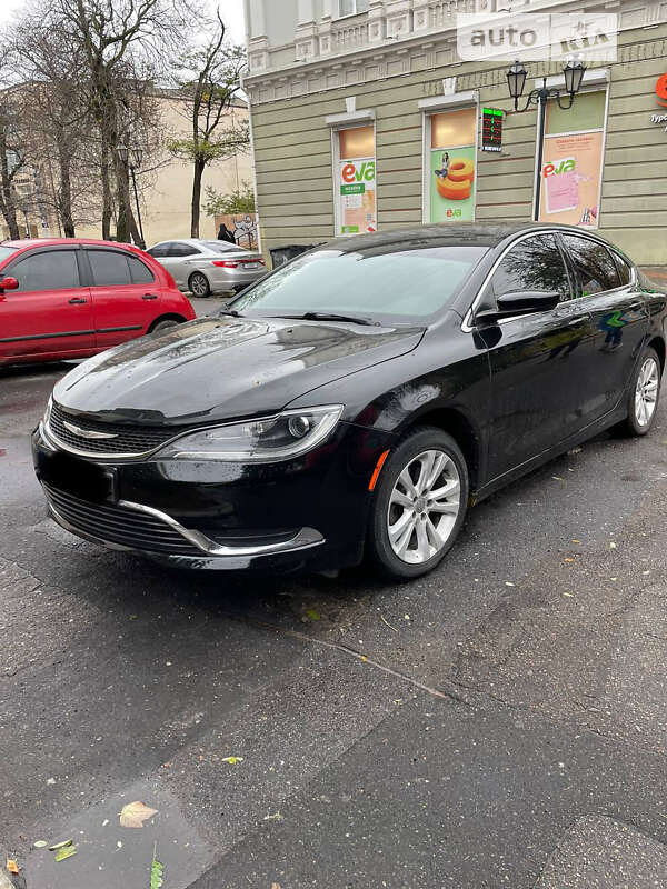 Седан Chrysler 200 2016 в Одессе