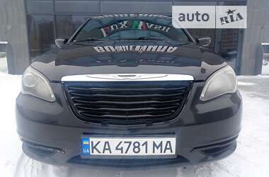 Седан Chrysler 200 2012 в Києві
