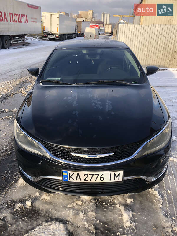 Седан Chrysler 200 2014 в Киеве