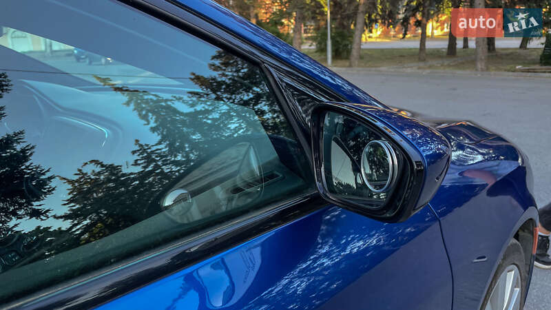 Седан Chrysler 200 2014 в Днепре