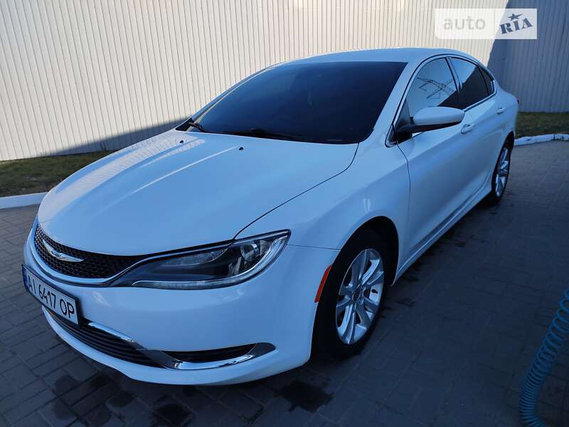 Седан Chrysler 200 2016 в Софіївській Борщагівці