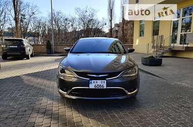 Седан Chrysler 200 2014 в Києві