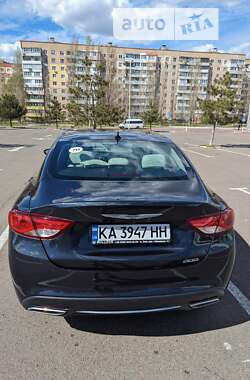 Седан Chrysler 200 2016 в Миколаєві