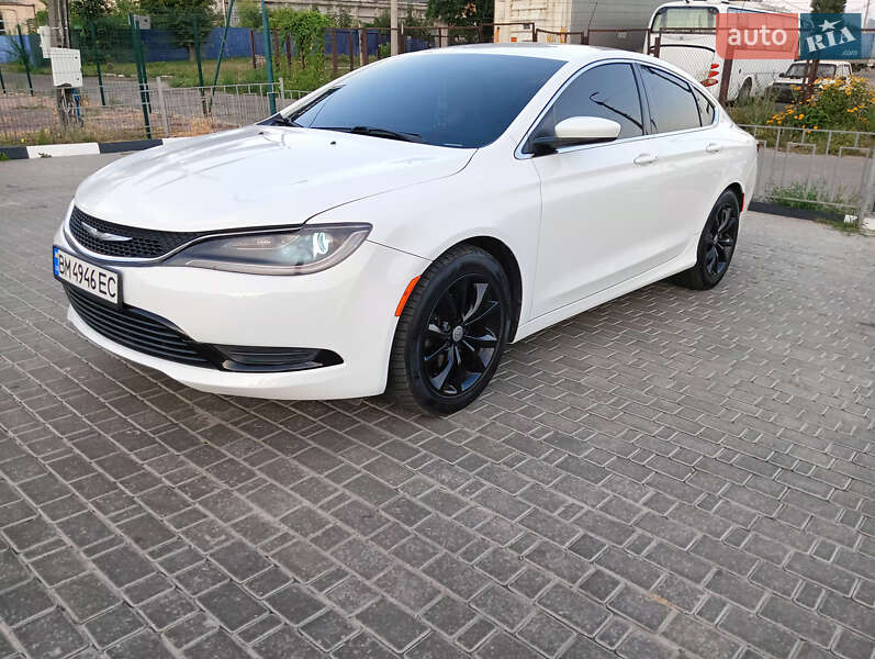 Седан Chrysler 200 2015 в Сумах