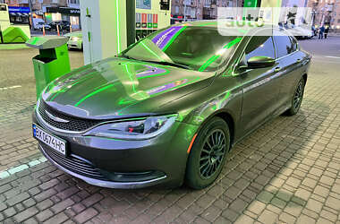 Седан Chrysler 200 2015 в 