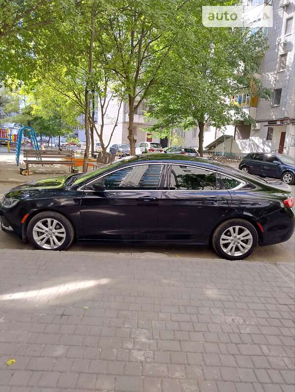 Седан Chrysler 200 2014 в Дніпрі