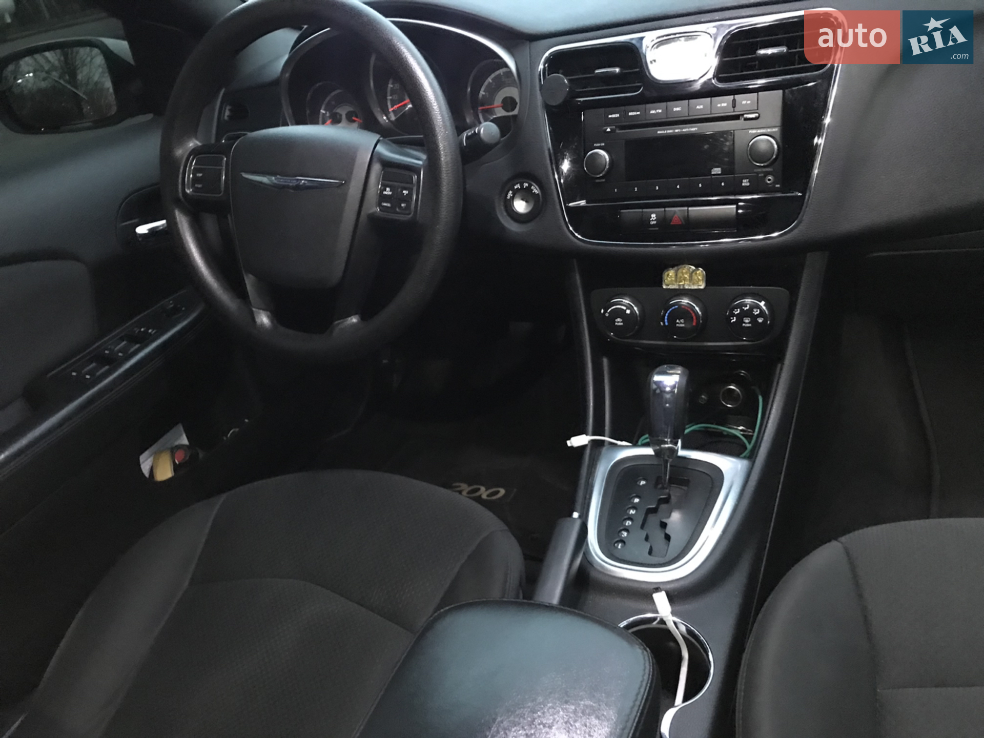 2012 Chrysler 200 - мініатюра 6