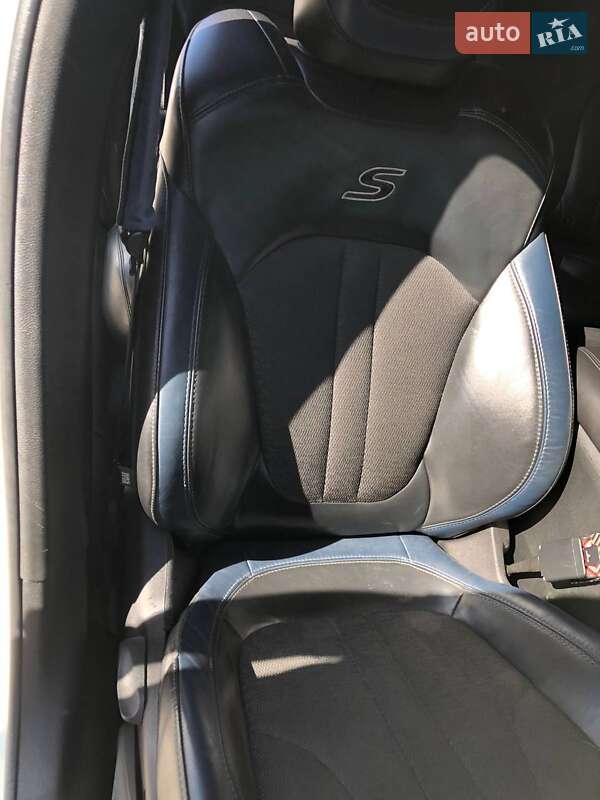 Седан Chrysler 200 2015 в Одессе