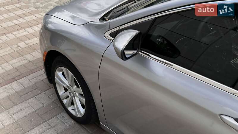 Седан Chrysler 200 2015 в Белой Церкви