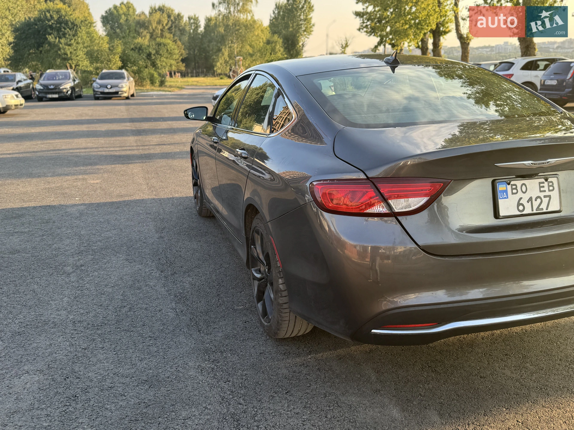 2014 Chrysler 200 - мініатюра 12