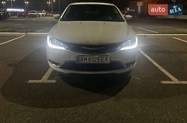 Седан Chrysler 200 2014 в Киеве