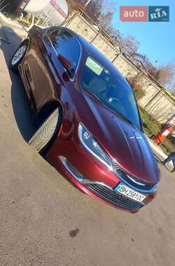 Седан Chrysler 200 2015 в Чорноморську