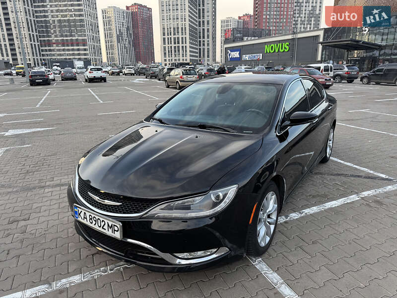 Седан Chrysler 200 2014 в Києві