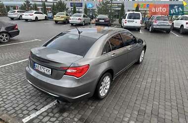 Седан Chrysler 200 2012 в Вінниці