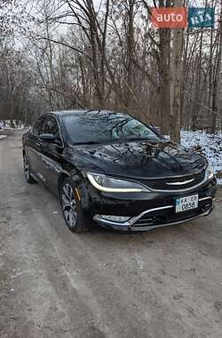 Седан Chrysler 200 2016 в Києві