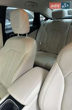 Седан Chrysler 200 2015 в 
