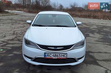 Седан Chrysler 200 2014 в Володимирі