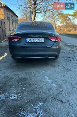 Седан Chrysler 200 2014 в 
