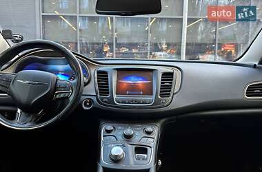 Седан Chrysler 200 2014 в Запоріжжі