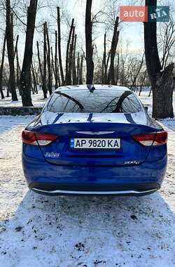 Седан Chrysler 200 2014 в 