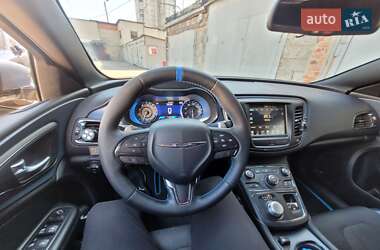 Седан Chrysler 200 2014 в Харькове