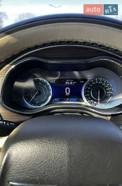 Седан Chrysler 200 2014 в 