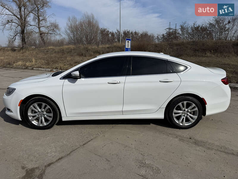 Седан Chrysler 200 2015 в Харькове