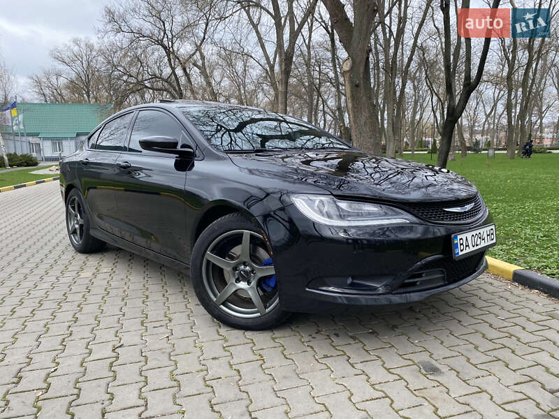 Седан Chrysler 200 2014 в Александрие