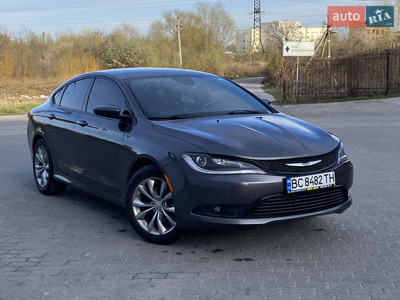 Chrysler 200 2015