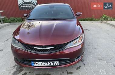 Седан Chrysler 200 2015 в 