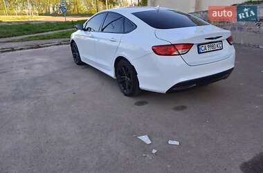 Седан Chrysler 200 2016 в 