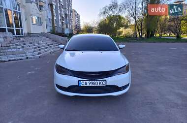 Седан Chrysler 200 2016 в 