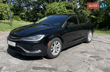 Седан Chrysler 200 2015 в Киеве