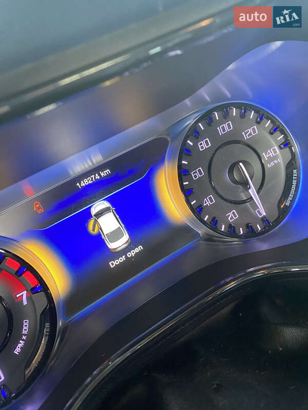 Седан Chrysler 200 2016 в Владимире фото 31 Седан Chrysler 200 2016 в Владимире