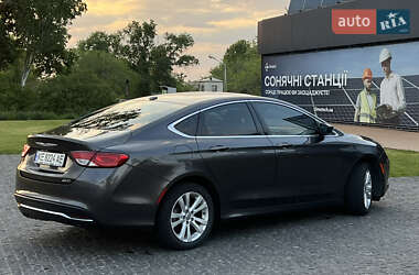 Седан Chrysler 200 2014 в 