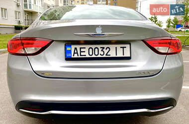 Седан Chrysler 200 2014 в 