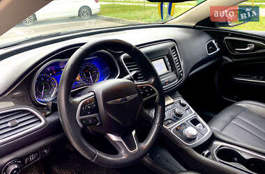 Седан Chrysler 200 2014 в 