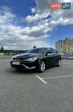 Седан Chrysler 200 2015 в 