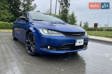 Седан Chrysler 200 2015 в 