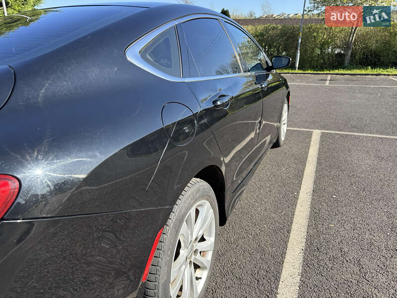 Седан Chrysler 200 2016 в Броварах фото 5 Седан Chrysler 200 2016 в Броварах