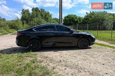 Седан Chrysler 200 2016 в 