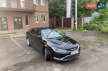 Седан Chrysler 200 2015 в 