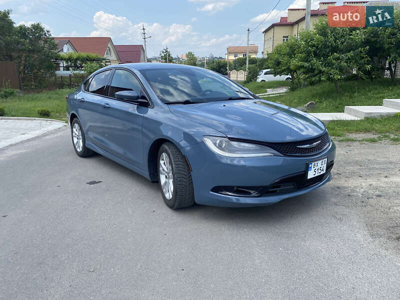 Седан Chrysler 200 2014 в Хмельницком