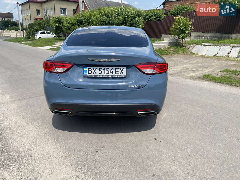 Седан Chrysler 200 2014 в Хмельницком