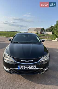 Седан Chrysler 200 2015 в Житомирі
