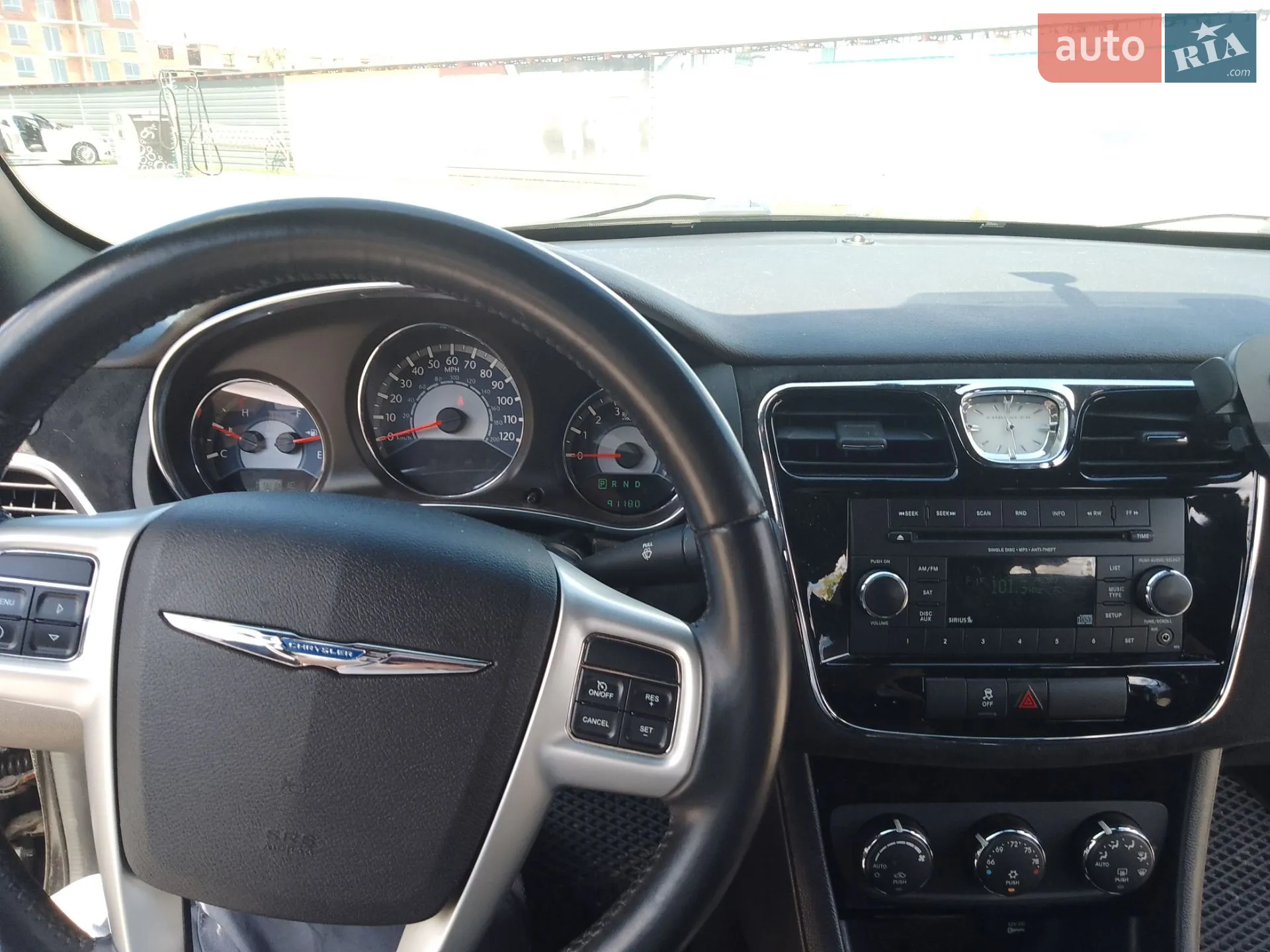 2013 Chrysler 200 - мініатюра 11