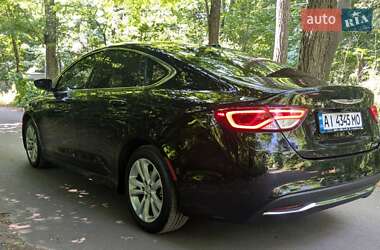 Седан Chrysler 200 2014 в 