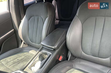 Седан Chrysler 200 2014 в 